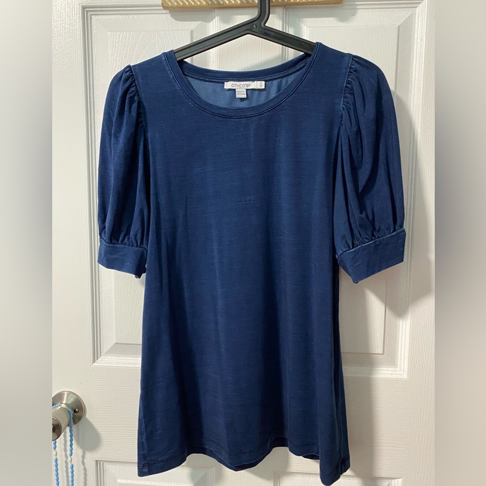 Chico’s blue puff sleeve tee. Not used but with no tag.